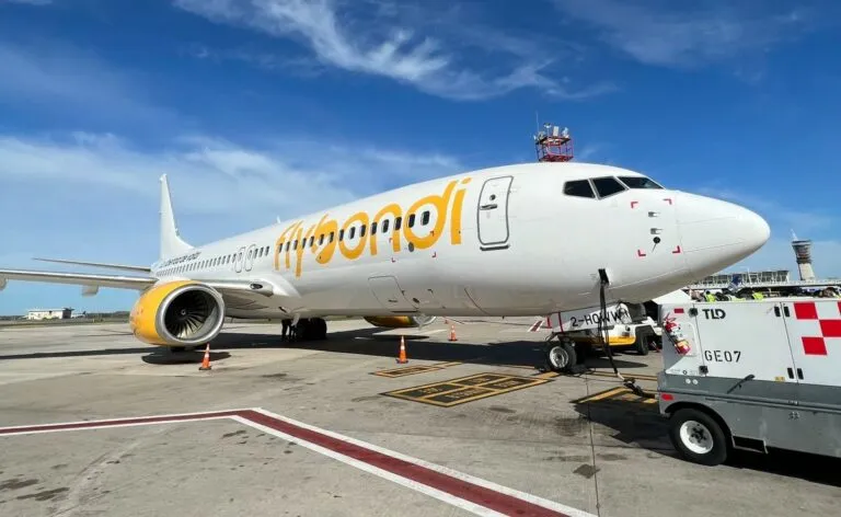 Flybondi cancela más de 100 vuelos por demoras en pagos al exterior